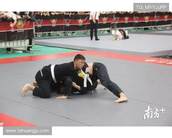 南京攀岩队的控制打法深度分析与战术解析 南京攀岩队的控制打法深度分析与战术解析