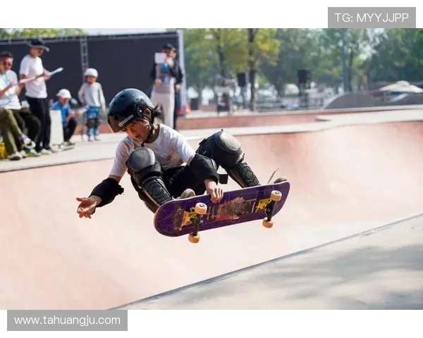 深圳滑板队的阵地战分析与反思:成败背后的故事与启示 深圳滑板队的阵地战分析与反思:成败背后的故事与启示
